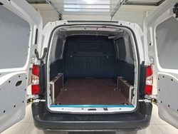 Blanc Nouvelle 2025 Peugeot Partner S Van | 22 990 €