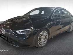 Noir Nouvelle 2024 Mercedes CLA200 AMG line Berline | 46 900 € (Prix juste)