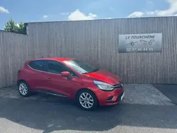 Rouge Utilisé 2017 Renault Clio IV Intens Berline | 10 990 € (Bon prix)