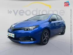 Utilisé 2018 Toyota Auris Hybrid Berline | 17 999 € (Prix assez cher)