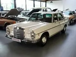 Blanc Utilisé 1971 Mercedes 280 SE Berline | 21 900 €