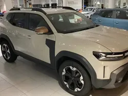 Beige Utilisé 2024 Dacia Duster Extreme SUV | 29 585 €