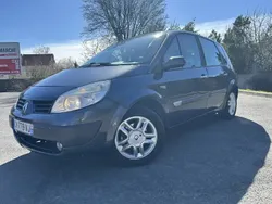 Utilisé 2005 Renault Scénic II Expression Monospace | 2 200 € (Bon prix)