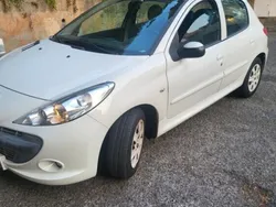 Utilisé 2011 Peugeot 206+ Sportium Citadine | 4 990 € (Prix juste)
