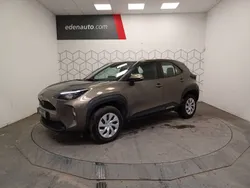 Utilisé 2024 Toyota Yaris Hybrid Citadine | 23 990 € (Prix juste)