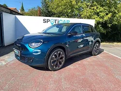 Bleu Utilisé 2024 Fiat 600 La Prima | 29 800 € (Prix juste)