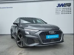 Gris Utilisé 2023 Audi A3 S-Line | 29 280 € (Prix juste)