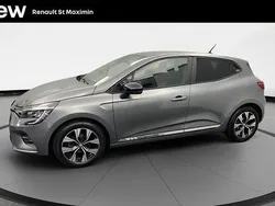 Gris Utilisé 2023 Renault Clio V Evolution Citadine | 16 990 € (Prix assez cher)