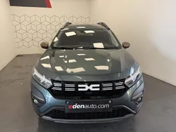 Vert Nouvelle 2025 Dacia Jogger Extreme Break | 21 990 € (Prix juste)
