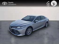 Utilisé 2020 Toyota Camry Design Berline | 25 625 € (Prix juste)