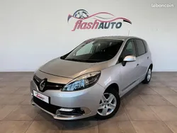Gris Utilisé 2015 Renault Scénic III Monospace | 4 900 € (Bon prix)