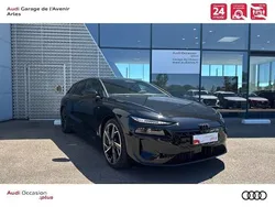 Noir mythic métallisé Utilisé 2025 Audi A6 e-tron S-Line Break | 89 900 € (Prix juste)