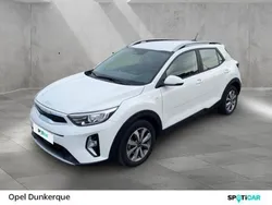Blanc Utilisé 2023 Kia Stonic Active SUV | 17 990 € (Prix juste)