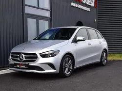 Gris Utilisé 2019 Mercedes B180 Business Monospace | 19 990 € (Prix juste)