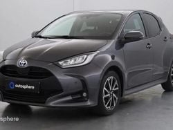 Gris Utilisé 2023 Toyota Yaris Hybrid Berline | 20 799 € (Prix juste)