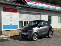 Gris Utilisé 2017 Smart ForTwo Coupé Basis Citadine | 6 999 €