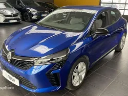 Bleu Utilisé 2024 Renault Clio V Evolution Berline | 16 799 € (Prix juste)