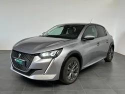 Gris Utilisé 2021 Peugeot e-208 Allure Citadine | 14 990 € (Prix juste)