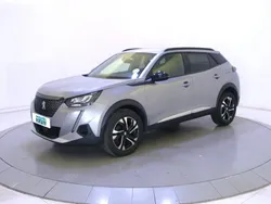 Gris Utilisé 2022 Peugeot 2008 Allure SUV | 16 990 € (Prix juste)