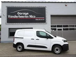 Blanc Utilisé 2021 Peugeot Partner Monospace | 16 900 €