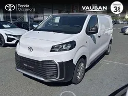Utilisé 2024 Toyota Proace Van | 28 450 € (Prix juste)