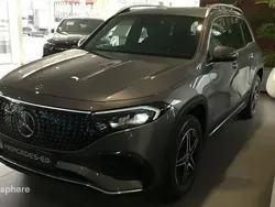 Gris Utilisé 2025 Mercedes EQB250+ SUV | 47 900 € (Prix juste)