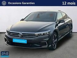 Gris Utilisé 2020 VW Passat GTE Berline | 21 990 € (Prix juste)