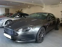 Gris Utilisé 2004 Aston Martin DB9 Coupé | 59 990 € (Prix juste)