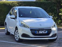 Blanc Utilisé 2016 Peugeot 208 Citadine | 3 990 € (Super prix)