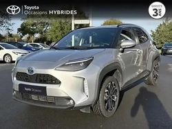 Gris Utilisé 2024 Toyota Yaris Hybrid Design SUV | 22 990 € (Prix juste)