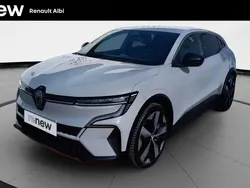 Gris Utilisé 2023 Renault Mégane Techno Berline | 27 990 € (Prix juste)