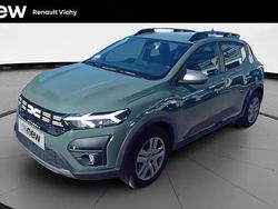 Vert Utilisé 2023 Dacia Sandero Expression Citadine | 14 990 € (Prix juste)