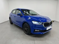 Bleu Utilisé 2022 Skoda Fabia Ambition Berline | 15 995 € (Prix juste)