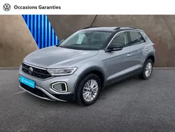 Gris Utilisé 2023 VW T-Roc Life SUV | 23 990 € (Prix juste)