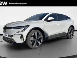 Gris Utilisé 2023 Renault Mégane Techno Berline | 25 890 € (Prix juste)