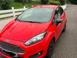 Rouge Utilisé 2014 Ford Fiesta Titanium Citadine | 4 490 € (Bon prix)