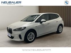 Mineralweiss métallisé Utilisé 2022 BMW 225 Comfort Edition Break | 30 990 € (Prix assez cher)