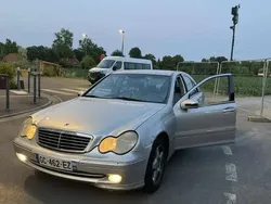 Utilisé 2003 Mercedes C200 Avantgarde Edition Break | 1 550 €