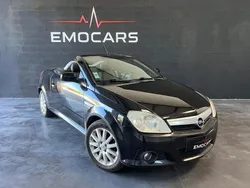 Noir Utilisé 2005 Opel Tigra Berline | 2 990 €