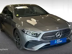 Gris Utilisé 2023 Mercedes A200 AMG line Berline | 33 990 € (Prix assez cher)
