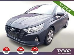Gris Utilisé 2020 Hyundai i20 Select | 11 788 € (Prix juste)