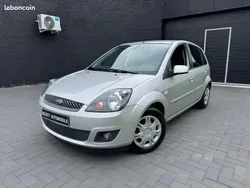 Gris Utilisé 2007 Ford Fiesta Citadine | 3 950 € (Bon prix)