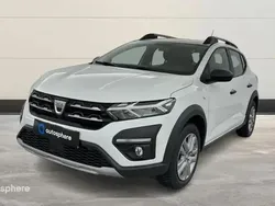 Blanc Utilisé 2021 Dacia Sandero Essentiel Citadine | 14 299 € (Prix juste)
