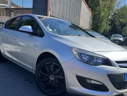 Utilisé 2013 Opel Astra Edition Berline | 5 490 €