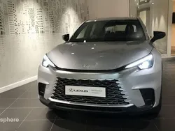 Gris Utilisé 2025 Lexus LBX Business Edition SUV | 35 690 € (Prix cher)