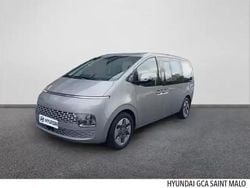 Shimmering silver metal Occasion 2025 Hyundai Staria Monospace | 49 990 €