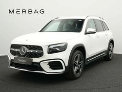 Blanc Utilisé 2024 Mercedes GLB200 AMG line SUV | 47 169 € (Prix juste)