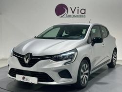 Gris Utilisé 2023 Renault Clio V Equilibre Berline | 13 990 € (Prix juste)