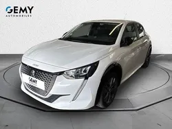 Blanc Utilisé 2023 Peugeot e-208 Style Citadine | 17 980 € (Prix juste)
