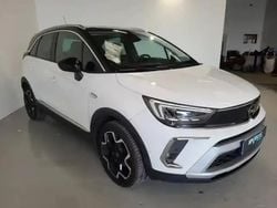 Blanc jade/toit noir Utilisé 2021 Opel Crossland Ultimate SUV | 14 990 €